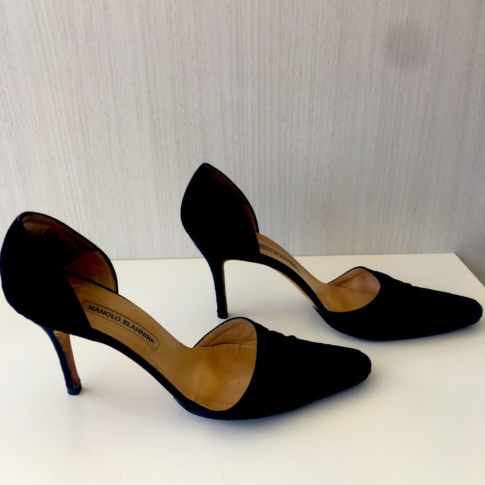 MANOLO BLAHNIK - Black vintage velvet satin heels